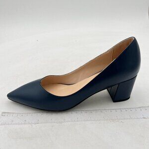 Elegant Navy Blue Women's Pumps
